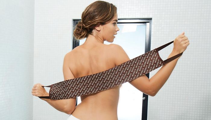 How To: ModelCo Self-Tan Back Applicator